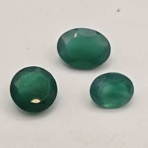 3 natural green onyx gemstone 13.65 carats